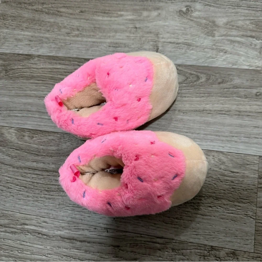 Carter’s Girls Donut Slippers
